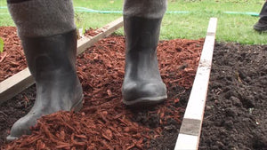 How to Maintain Your Mulch All Year Round